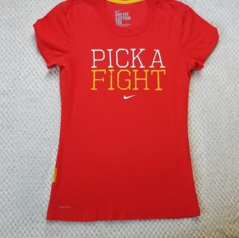 Womens size Small Nike lot of tops